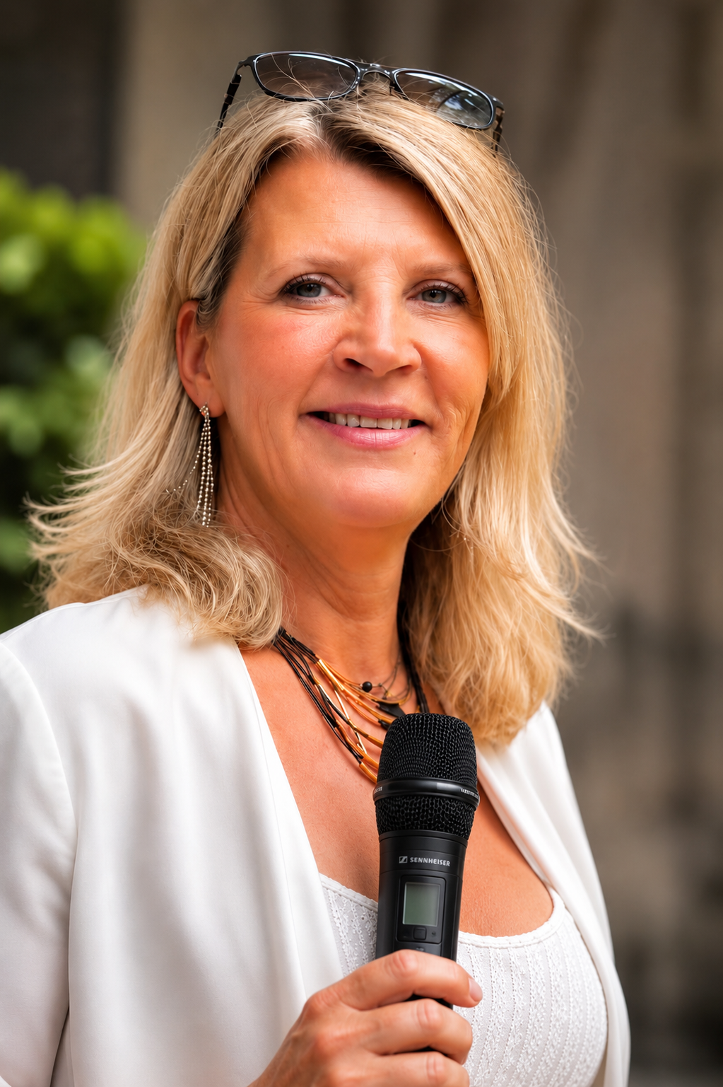 Alexandra-Michaela Sängerin & Entertainerin Alexandra-Michaela – Sängerin und Entertainerin für Heidelberg, Mannheim und Heilbronn